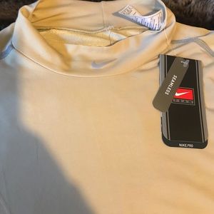 Nike Dri Fit Long sleeve